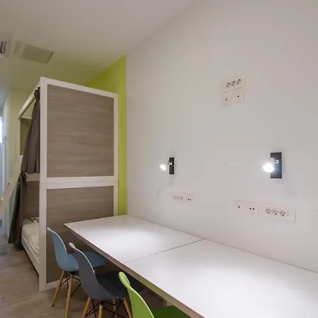 Hostel Dandelion
