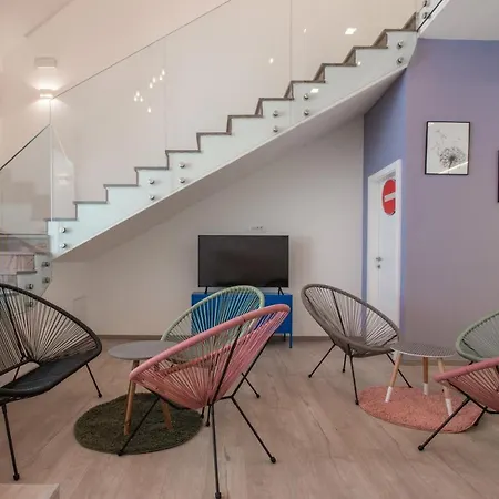 Dandelion Hostel