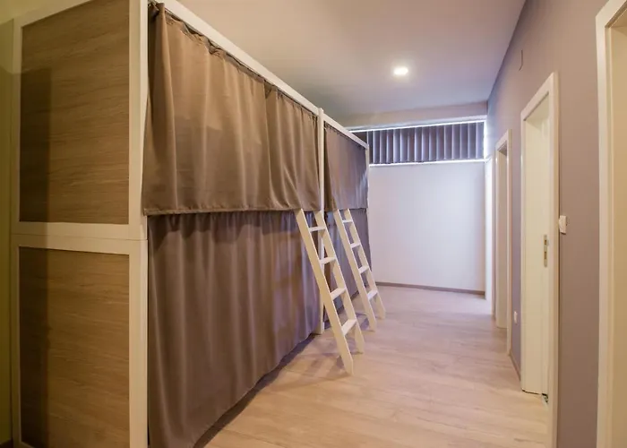 Dandelion Хостел