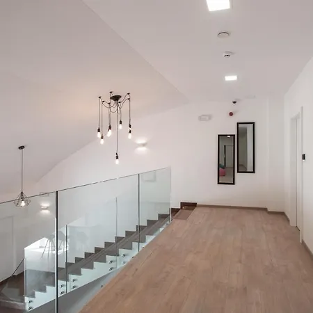 Dandelion Hostel Ζαντάρ