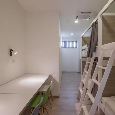 Hostel Dandelion *